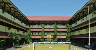 Gedung SMA Negeri 1 Kalbu